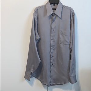 🌸Geoffrey Beene Fitted Sateen Men’s Dress Shirt🌸